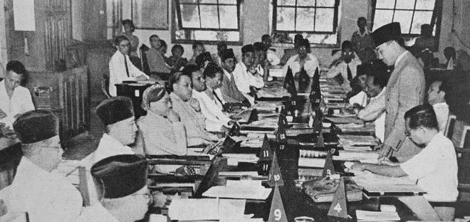 Perumusan dan Pengesahan UUD NRI Tahun 1945